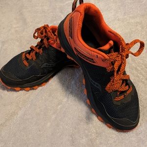 Saucony Mens size 8.5w shoes